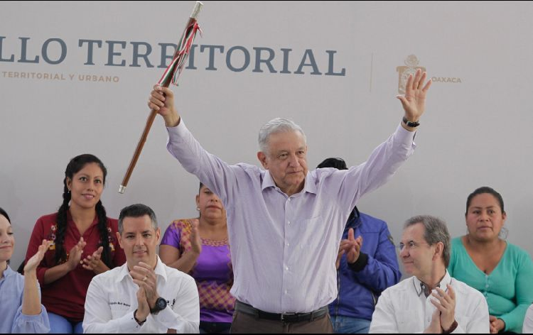 La doctrina de mi gobierno es la hermandad (¿con los narcos?): AMLO