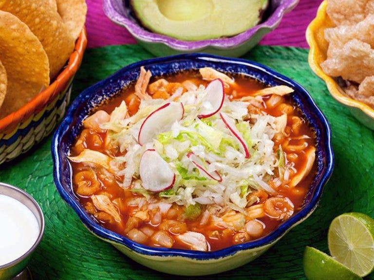 IMSS aprueba el pozole como platillo saludable ¿Conoces su origen?