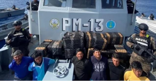 Caen 3 mexicanos en El Salvador por llevar cargamento millonario de cocaína