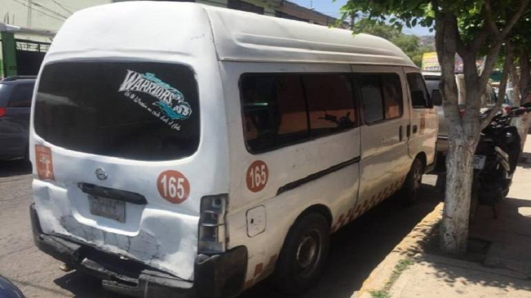 Choferes de transporte público coludidos con asaltantes en Ecatepec; ya están detenidos