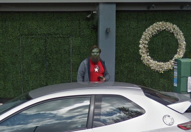 ¿Hulk? Hallan extraño sujeto verde en Google Maps